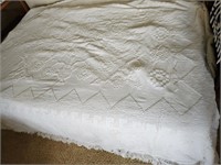 Chenille bedspread, Bates, full size