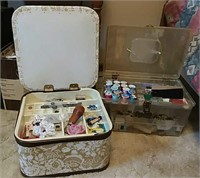 Sewing boxes with content, Material & patterns