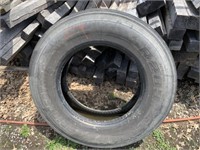 Bridgestone R283 11R24.5 Tire