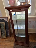 Curio cabinet