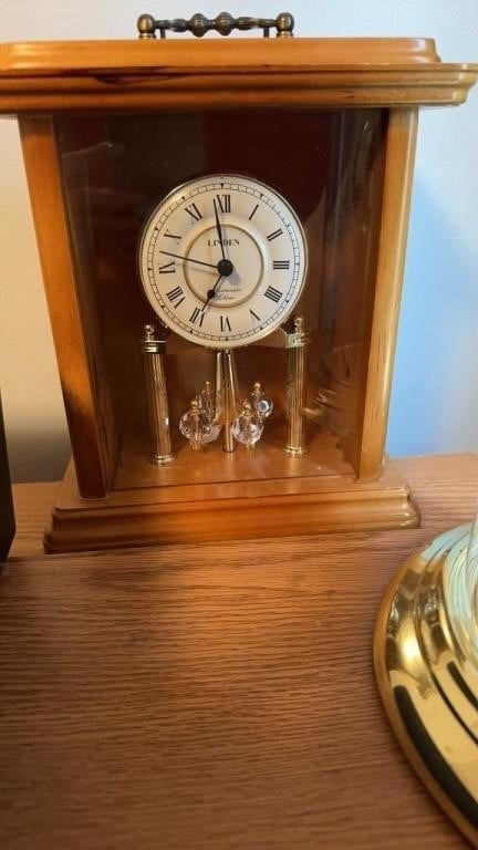 Linden Westminster chime table, Clock