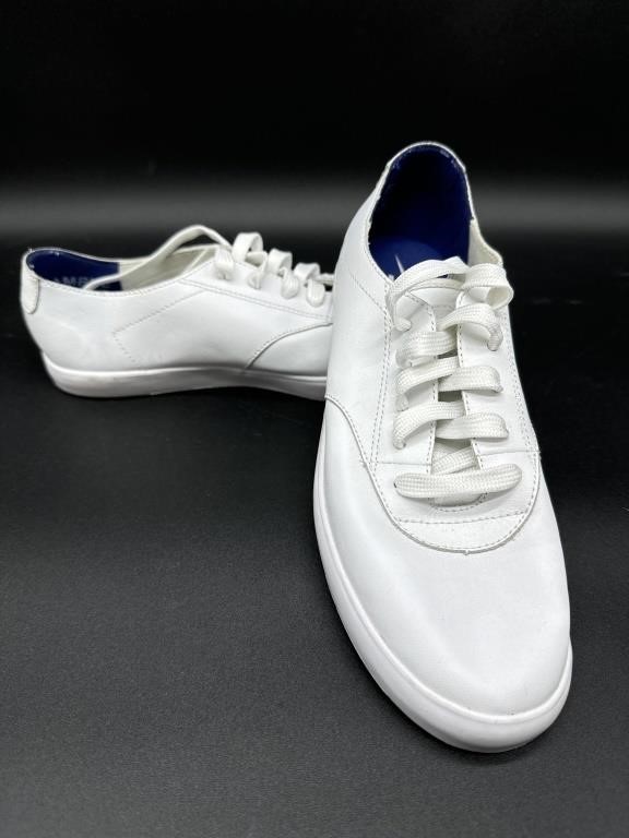 Nike Sample Leather Tenniscore Style Tennis Shoes