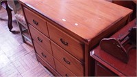 Oak three-drawer chest, 30" high x