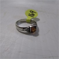 STERLING LADIES RING W/ AMBER STONE