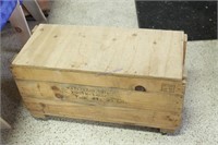 35"x18"x16" Wood Crate on Wheels