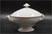 ANTIQUE WEDGEWOOD SOUP TUREEN