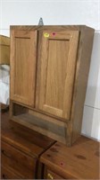 Cabinet/ 7 x 24 x 30