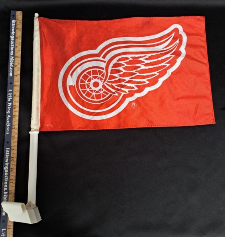 DETROIT RED WINGS AUTO FLAG