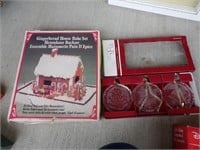 Gingerbread House / Ornaments