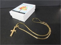 14KT GOLD PEARL CROSS NECKLACE 7GRAMS TOTAL WEIGHT