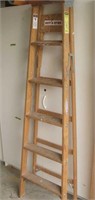 Werner 6ft Wood Folding Step Ladder