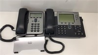 2 Cisco IP Phones Telephones
