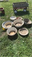 ENAMEL POTS - APPROX 10