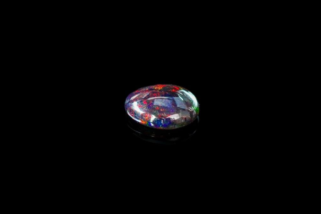 2.2 ct  Opal Stone, Welo Mines