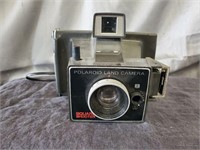 Polaroid Land Camera Square Shooter