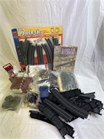 HO Scale Train Lot NOS