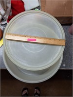 Large Tupperware container with lid