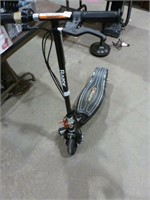 Razor Scooter with Charging Cord - Powers On