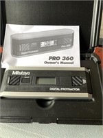lot with 2 including PRO 360 digital protractor wi