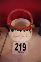 Porcelain Santa Basket (Rm 7)