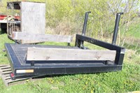 METAL AND WOOD TRUCK FLATBED, UNIVERSAL