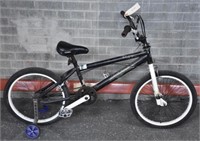 Police Auction: Youth B M X Bike