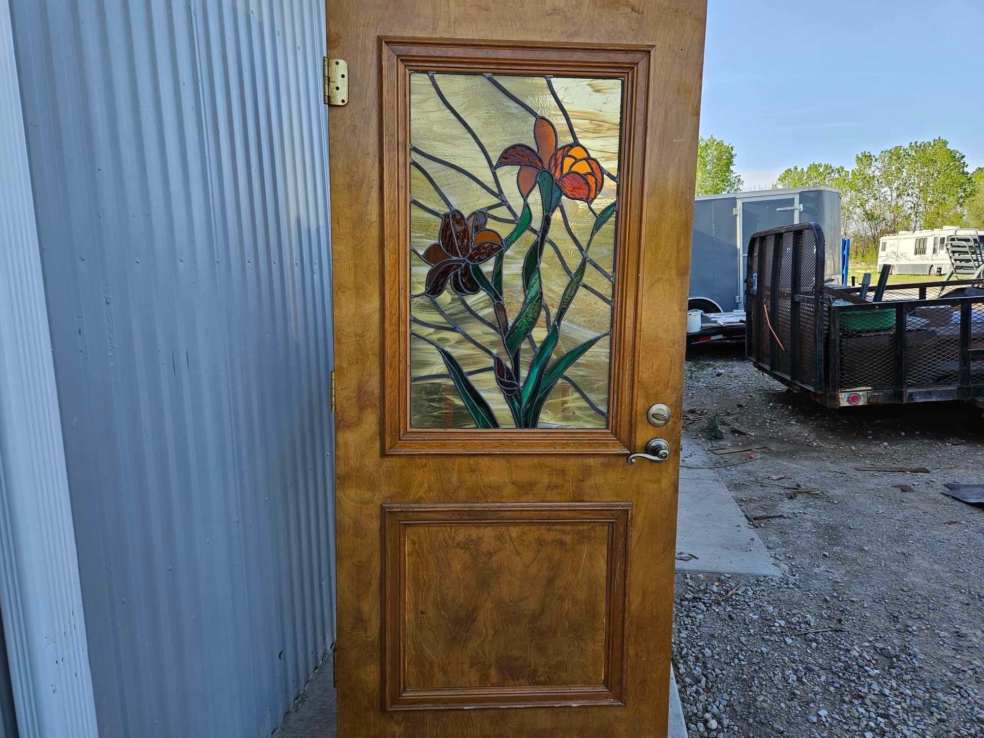 Beautiful Stained Glass Floral Decorative Door