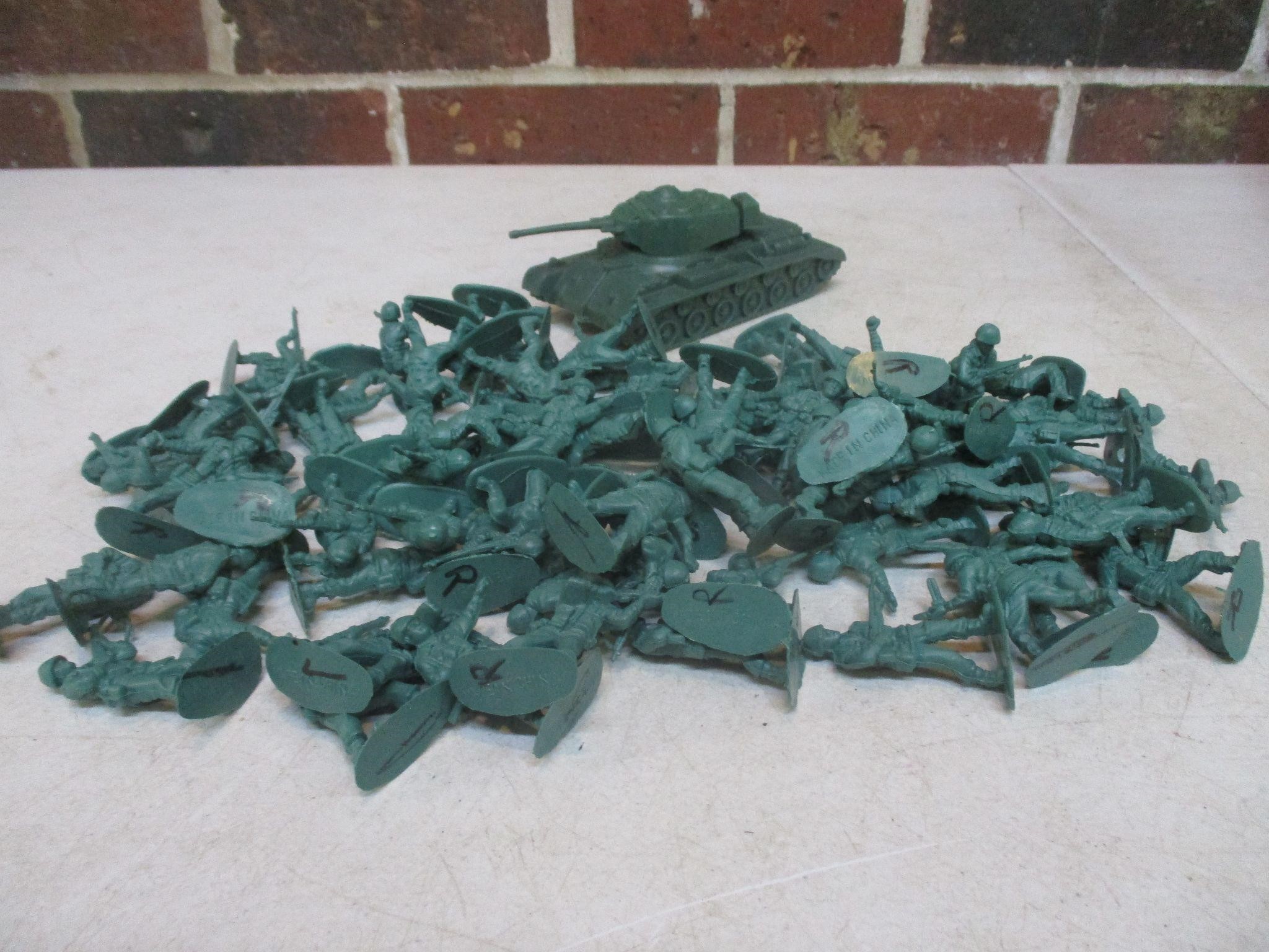 Military Toy Tank & Figures Lot