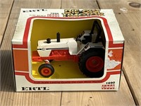 ERTL Case 1690 Tractor
