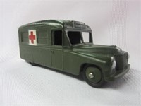 DINKY No 624 Daimler Ambulance