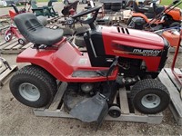 Murray riding lawnmower; 14 1/2 hp; 42" deck; new