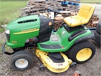 John Deere L120 riding lawnmower; 48"; 20hp Brigg