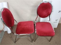 2 chaises d'appoint de base en métal -