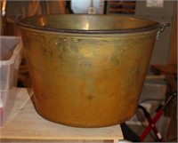 Copper Pot w/ Handle-10"H