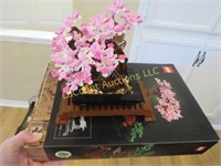 Lego 10281 Botanical Bonsai Tree in box