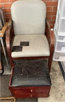 Chair wood & vinyl @ rolling stool w/2 drawers