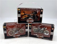 (3) Maisto Die-Cast Motorcycles 1:18 Scale Models