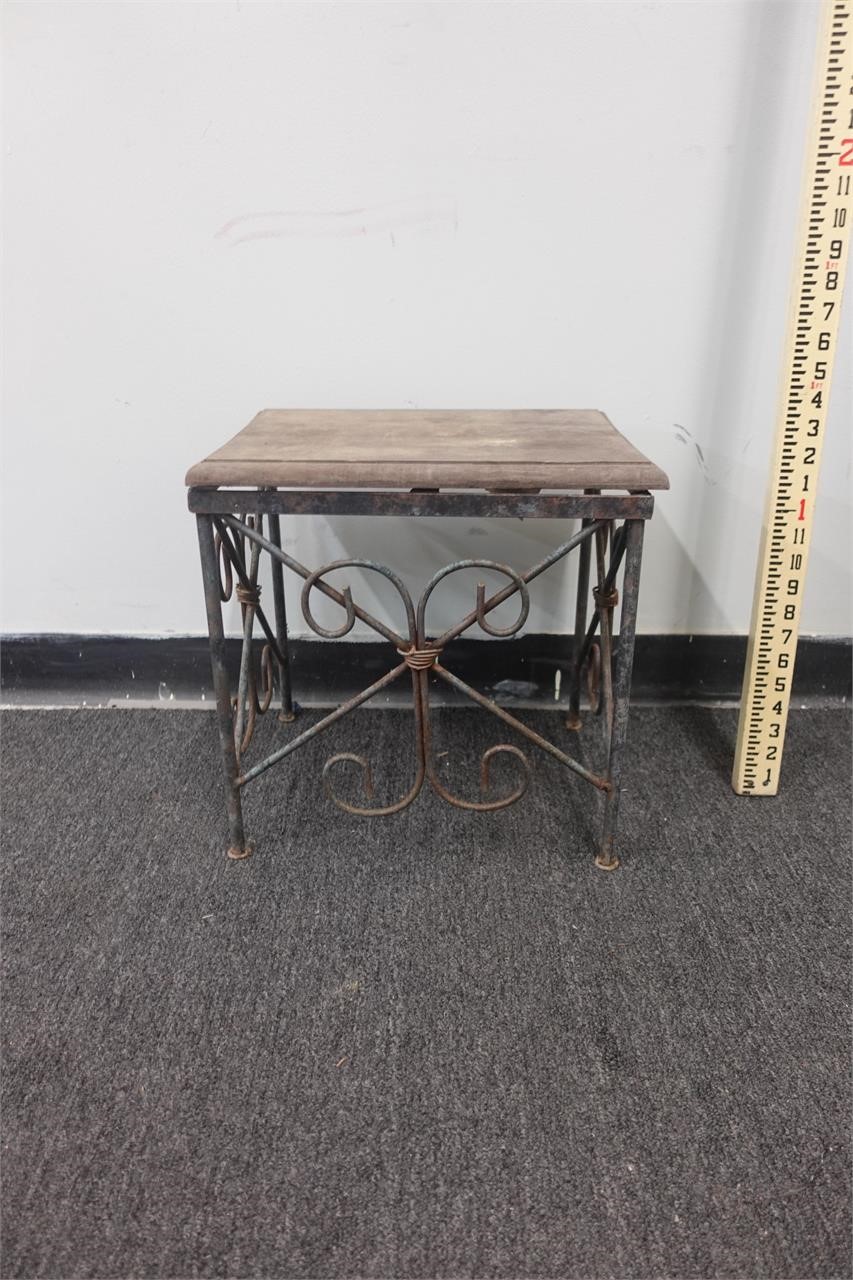 June Afternoon Estate Auction