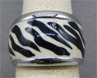 Sterling Silver ring, weight 10.06 grams, size 7.