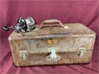 Vintage tacklebox, and Reel