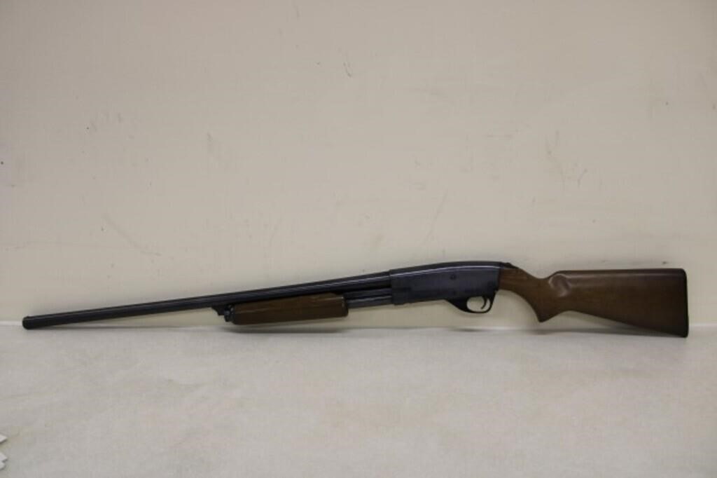 Savage/Springfield Model 67D 12 Gauge Pump Shotgun
