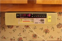 Under counter radio/ cassette player