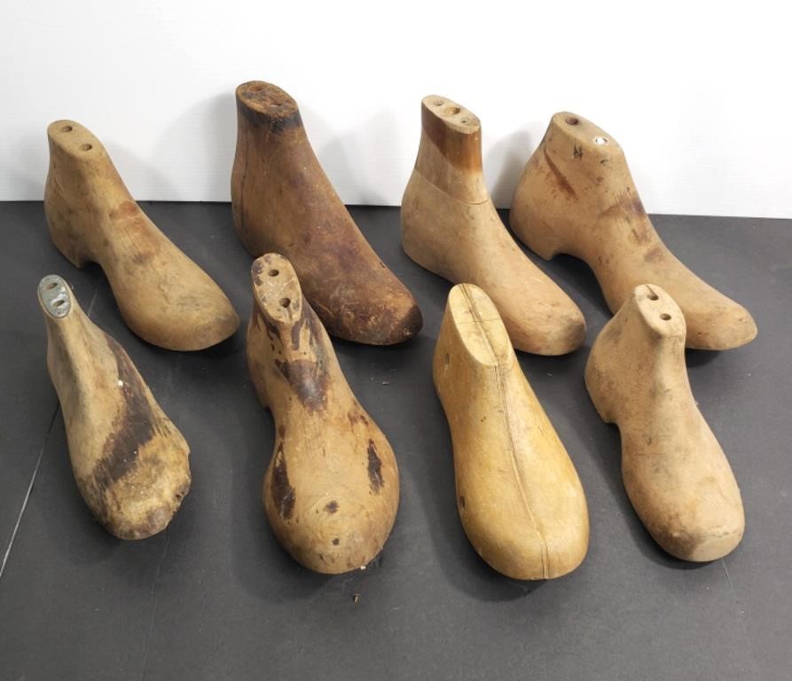 ANTIQUE WOOD SHOE MOLDS