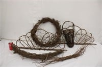 Lot of Grapevine Wreath, Arches & Basket