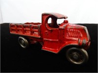 1920'S ARCADE CAST IRON C-CAB STAKE TRUCK TOY