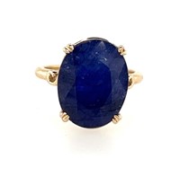 9ct Y/G dyed blue sapphire ring