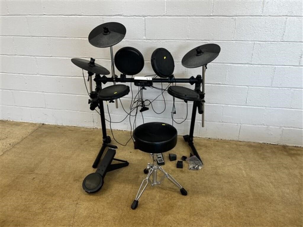 Alesis EM6 Drum Set