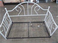 METAL DAY BED (BACK REST, 2 SIDE PCS & BOXSPRING)