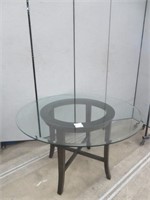 ROUND GLASSTOP DINETTE TABLE