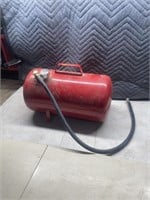 Small carry air tank comes with gauge